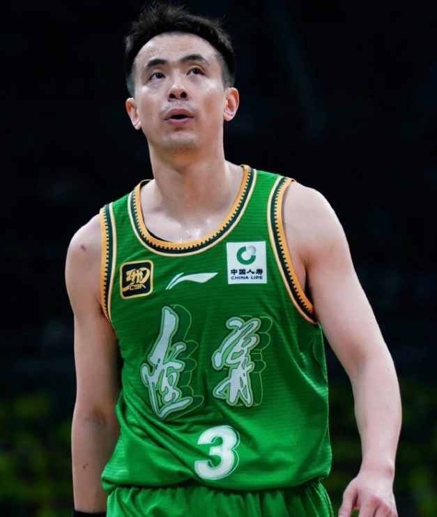 开云注册入口-赵继伟首秀24+7献制胜罚球!辽宁险胜新疆 莫兰德6+14威尔斯14分