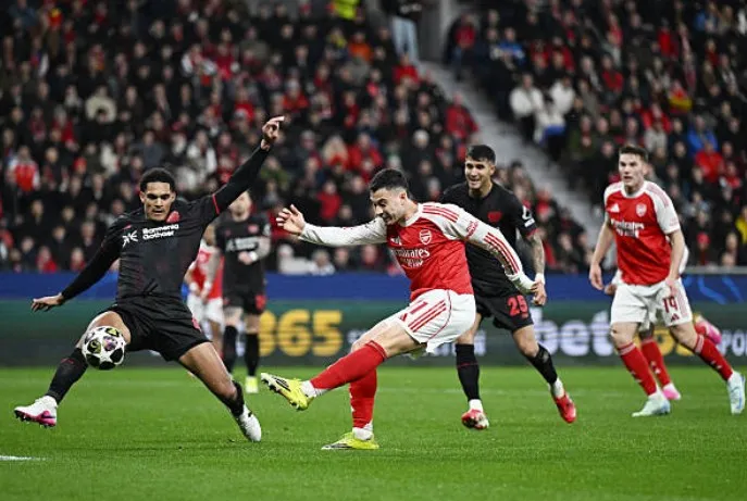 开云登录-马丁内利本场数据：1次中框，6次夺回球权，9次对抗4次胜出