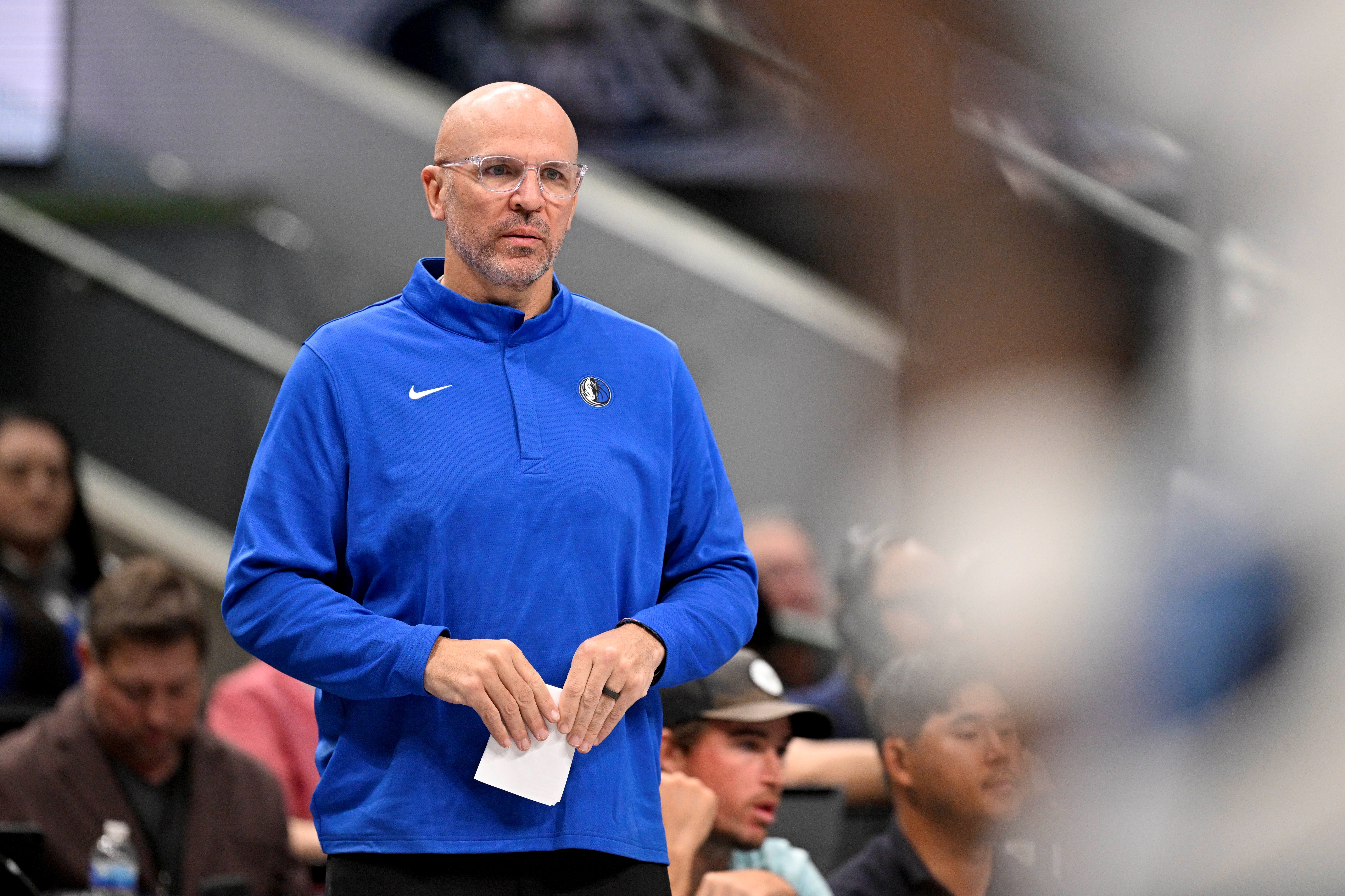 开云登录-独行侠过去20场2胜18负 但仅在摆烂大军中“前进”3个位次